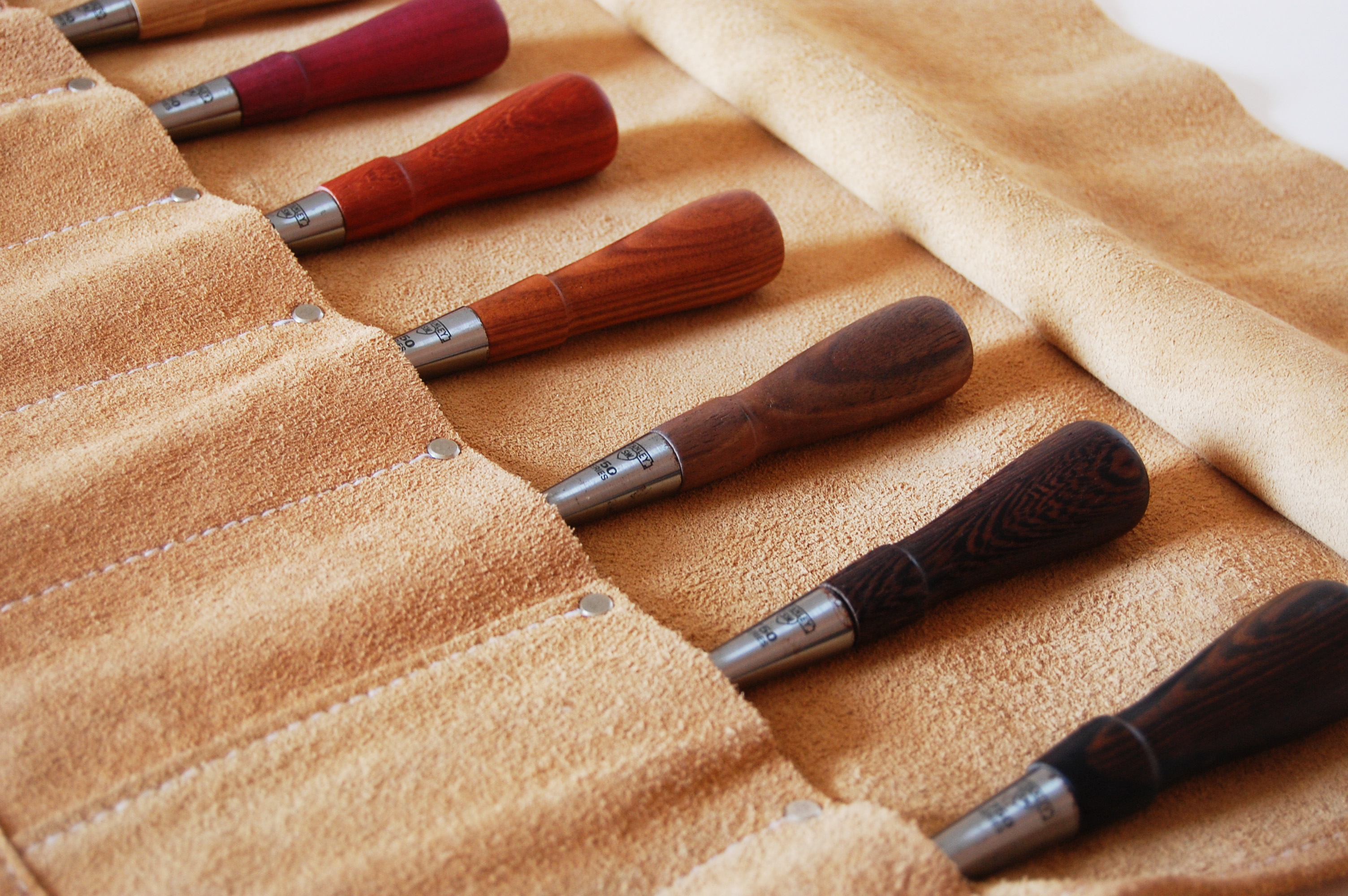 WOODEN CHISELS