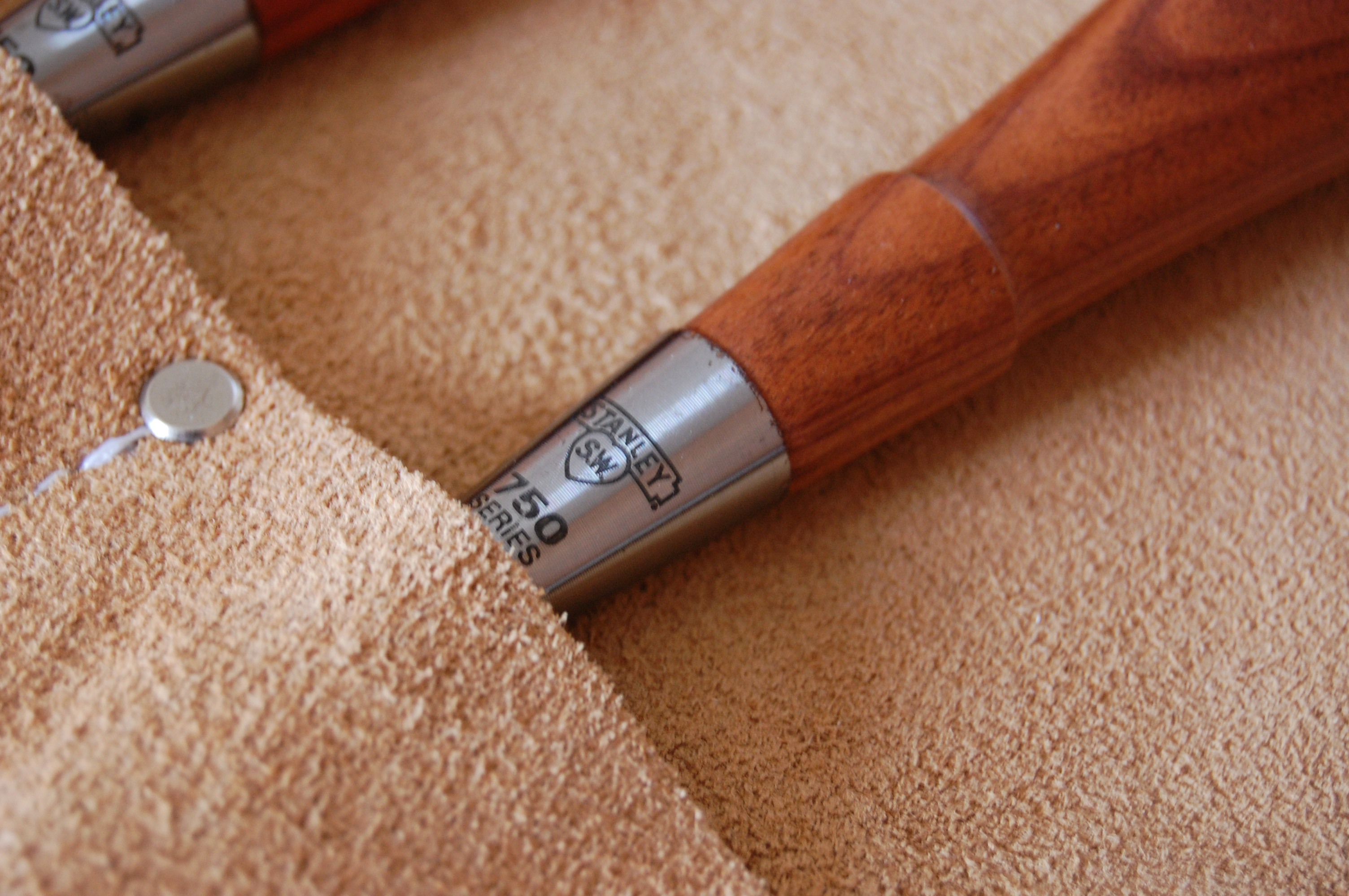 WOODEN CHISELS