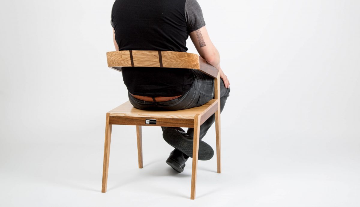 Dovetail chair design woodworking franck grossel ébénisterie artisanat flo thailande